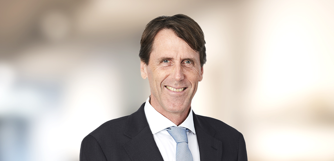 TOM VON OERTZEN_WEBSITE PORTRAIT